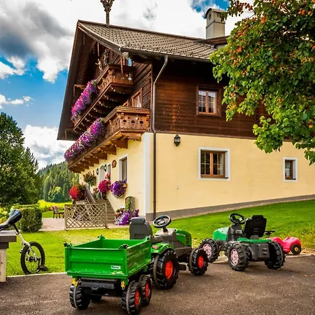 Lantgård Prechtlhof Flachau